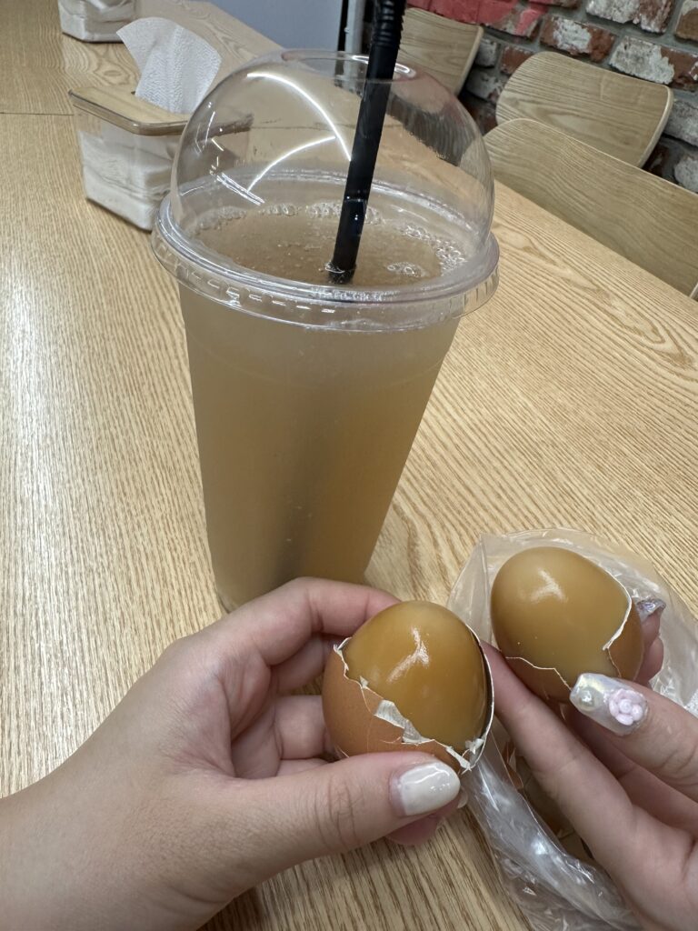スパレックスで食べたゆで卵とシッケ